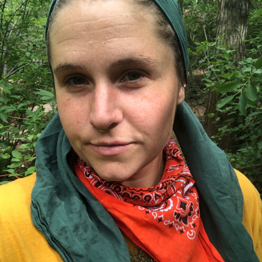 Meet your Posher, Elle